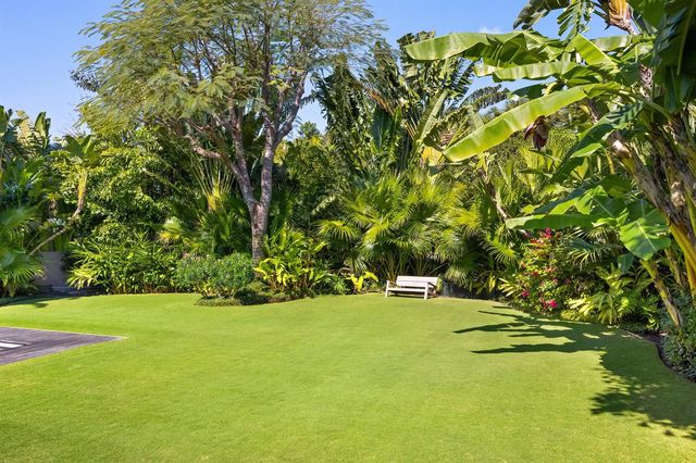 195 Via Marina, Palm Beach, FL 33480