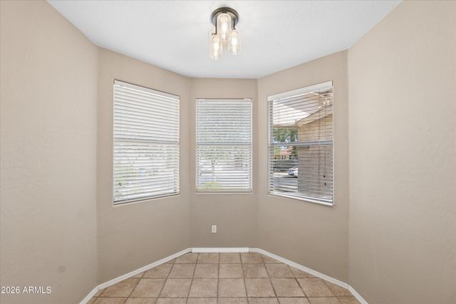 2519 E FREMONT Road, Phoenix, AZ 85042