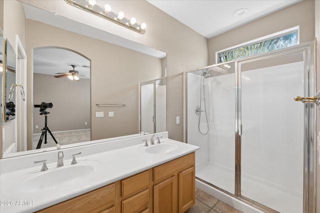 2519 E FREMONT Road, Phoenix, AZ 85042