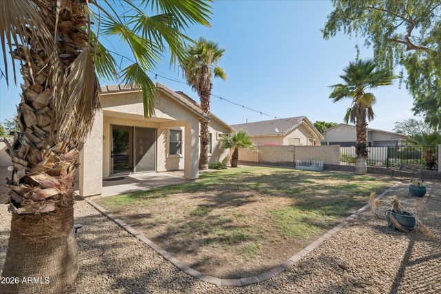 2519 E FREMONT Road, Phoenix, AZ 85042