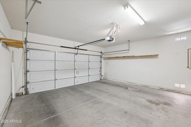 2519 E FREMONT Road, Phoenix, AZ 85042