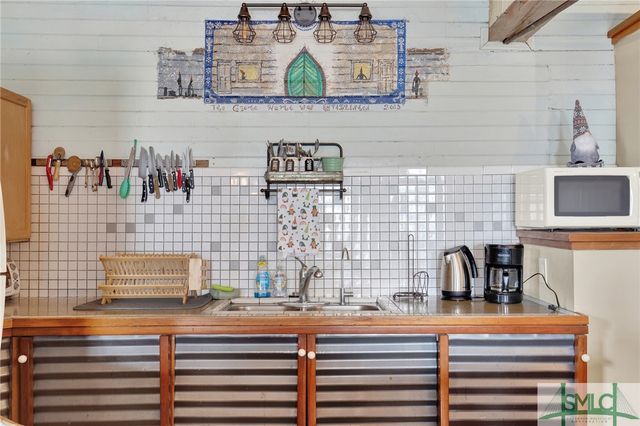 1321 Jefferson Street, Savannah, GA 31401