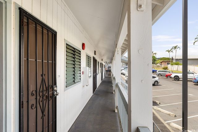 98-660 Moanalua Loop 276, Aiea, HI 96701