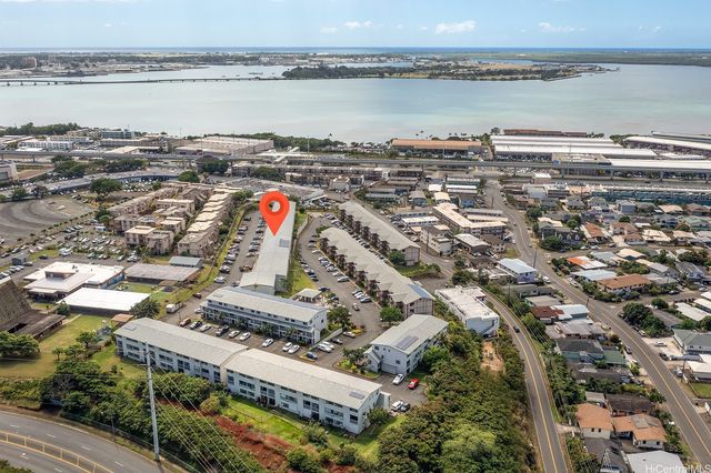 98-660 Moanalua Loop 276, Aiea, HI 96701