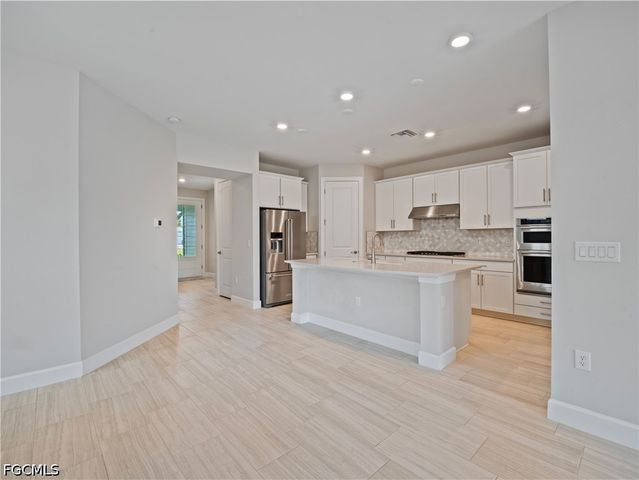17057 Pine Lily LN, Punta Gorda, FL 33982