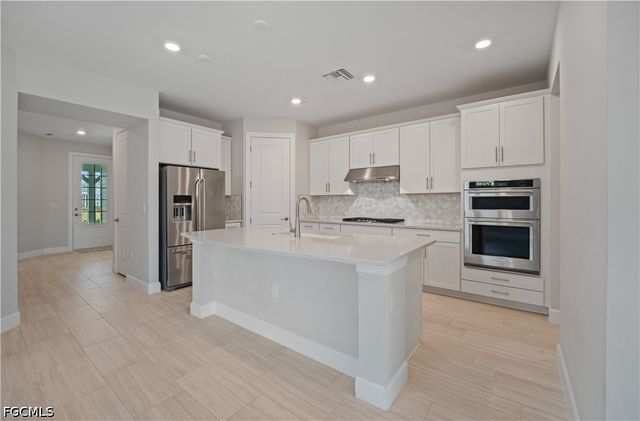 17057 Pine Lily LN, Punta Gorda, FL 33982