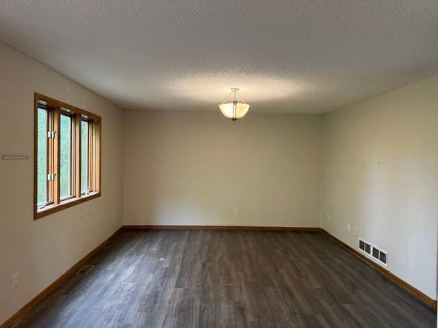 15581 Iodine Street NW, Ramsey, MN 55303