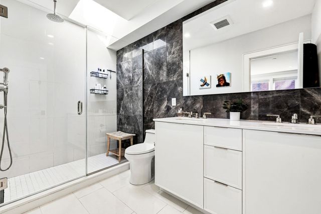 10 Gloucester St 3, Boston, MA 02115