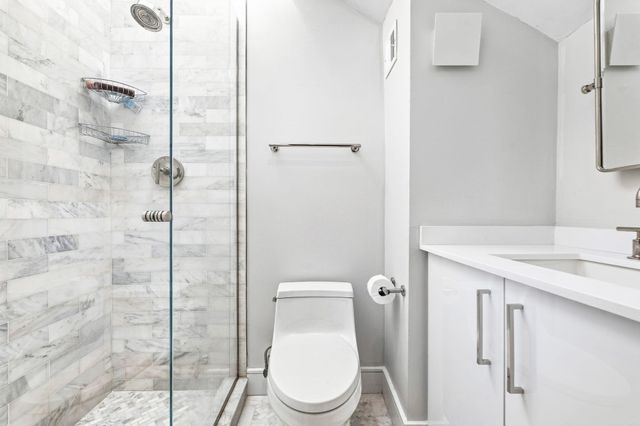 10 Gloucester St 3, Boston, MA 02115