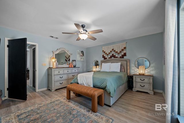 4 Cardinal Circle, Foley, AL 36535