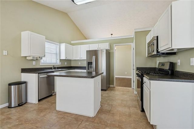 3350 Hampton Trace Court, Buford, GA 30519