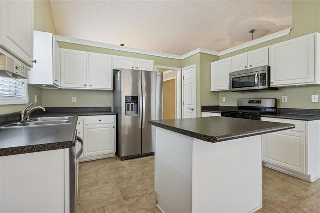 3350 Hampton Trace Court, Buford, GA 30519