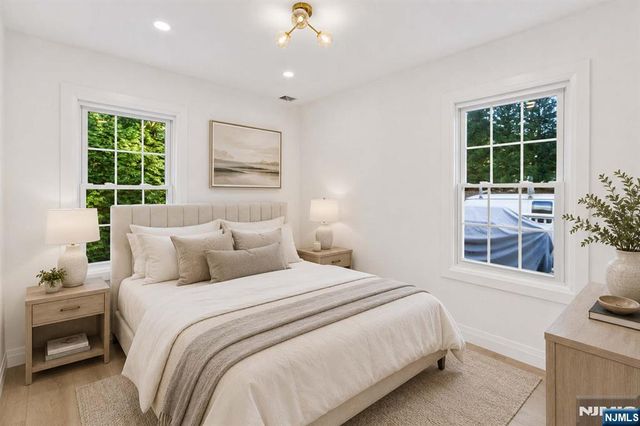 32 Brook Street, Closter, NJ 07624