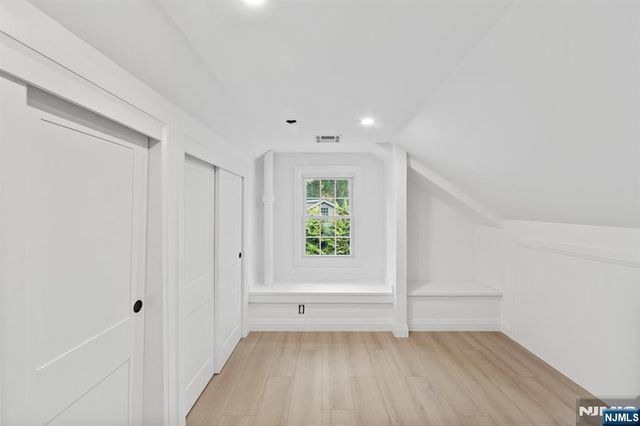 32 Brook Street, Closter, NJ 07624