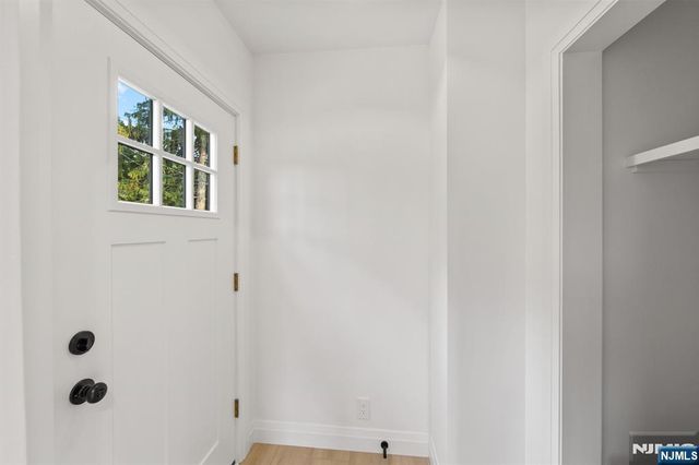 32 Brook Street, Closter, NJ 07624