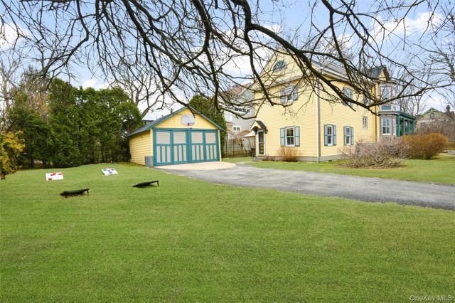 319 Melbourne Avenue, Mamaroneck, NY 10543