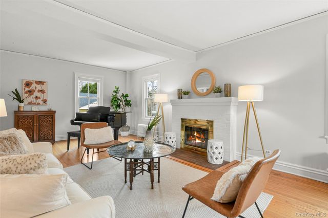 319 Melbourne Avenue, Mamaroneck, NY 10543