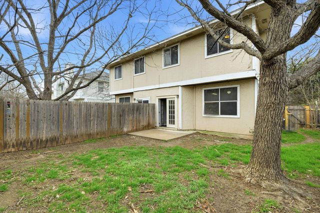 8102 Willet TRL A, Austin, TX 78745