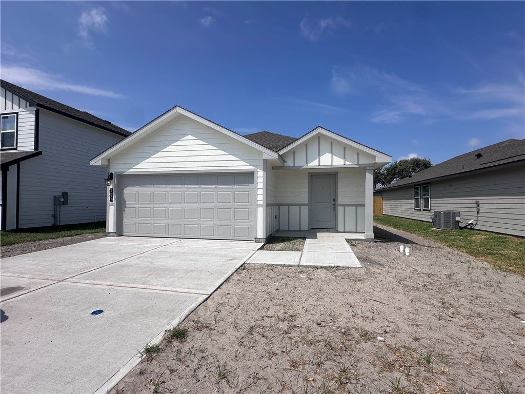 1622 Letty, Corpus Christi, TX 78418