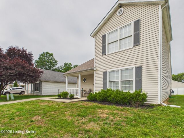 6503 Hunters Chase Ln, Louisville, KY 40258