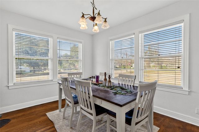 458 N Franklin Street, La Grange, TX 78945