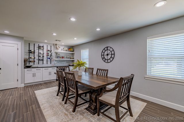 9101 N 165th East Avenue, Owasso, OK 74055