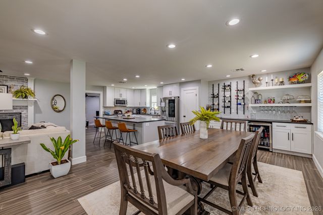 9101 N 165th East Avenue, Owasso, OK 74055