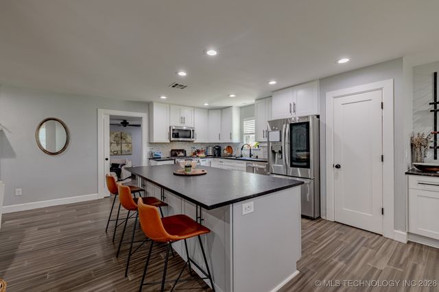 9101 N 165th East Avenue, Owasso, OK 74055