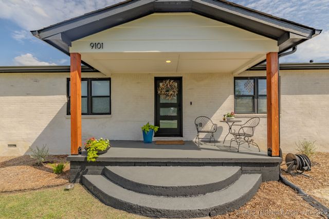 9101 N 165th East Avenue, Owasso, OK 74055