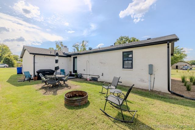 9101 N 165th East Avenue, Owasso, OK 74055