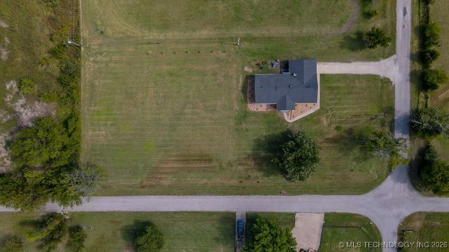 9101 N 165th East Avenue, Owasso, OK 74055