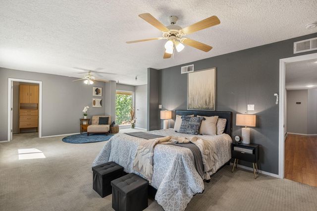 1809 Archuleta Drive NE, Albuquerque, NM 87112