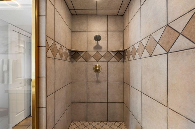 1809 Archuleta Drive NE, Albuquerque, NM 87112