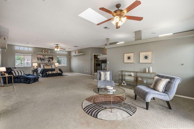 1809 Archuleta Drive NE, Albuquerque, NM 87112