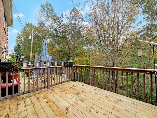 10116 Sneed Pt, Lyles, TN 37098