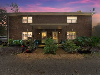 10116 Sneed Pt, Lyles, TN 37098