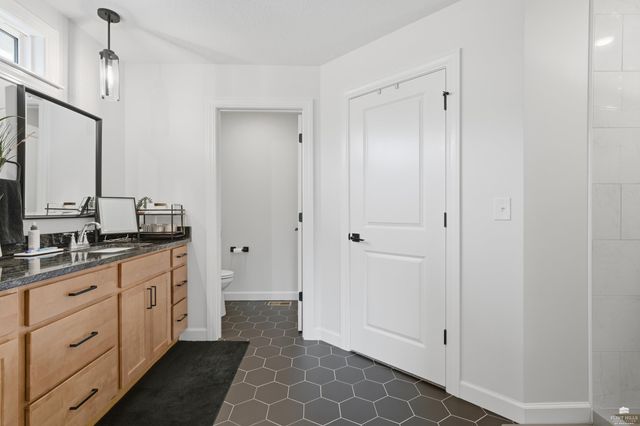 726 Fossilridge Circle, Manhattan, KS 66503