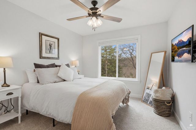 726 Fossilridge Circle, Manhattan, KS 66503