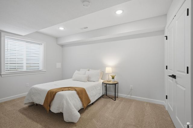 726 Fossilridge Circle, Manhattan, KS 66503