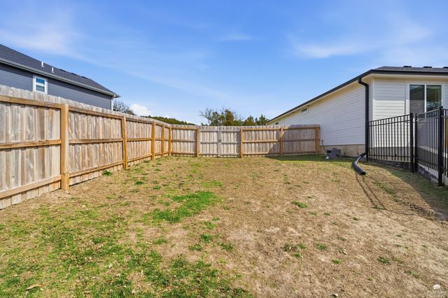 726 Fossilridge Circle, Manhattan, KS 66503
