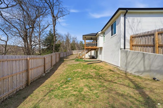 726 Fossilridge Circle, Manhattan, KS 66503