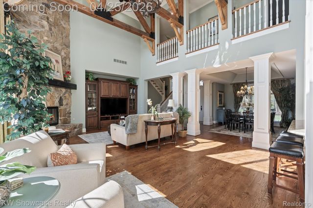 4334 Terra Ridge Drive, Milford Charter Township, MI 48381
