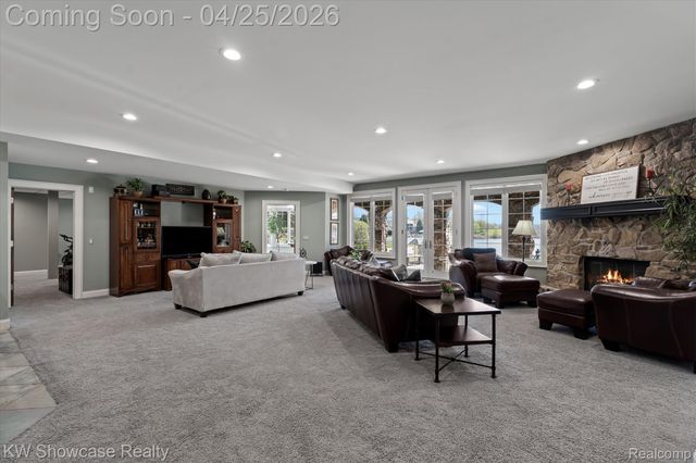 4334 Terra Ridge Drive, Milford Charter Township, MI 48381