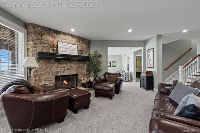 4334 Terra Ridge Drive, Milford Charter Township, MI 48381