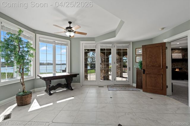 4334 Terra Ridge Drive, Milford Charter Township, MI 48381