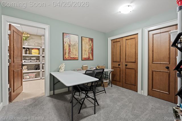 4334 Terra Ridge Drive, Milford Charter Township, MI 48381