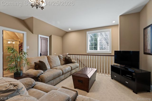 4334 Terra Ridge Drive, Milford Charter Township, MI 48381