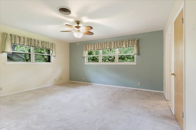 1021 S Fairbanks Avenue, Denison, TX 75020