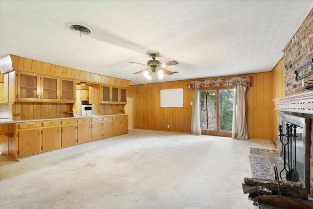 1021 S Fairbanks Avenue, Denison, TX 75020