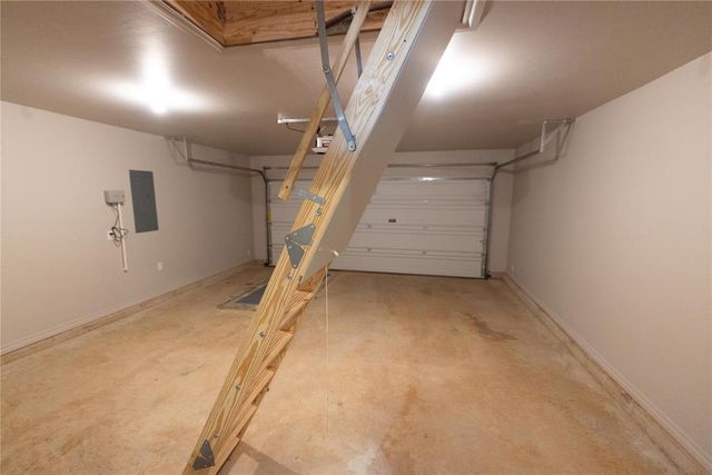 813 Westfall Drive, Choctaw, OK 73020